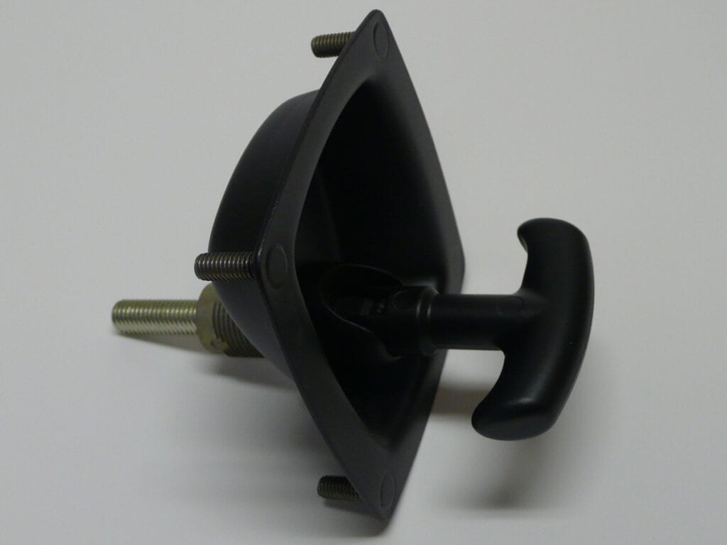 121898 SPS THANDLE LATCH, NON LOCK Johnston Sweepers Parts