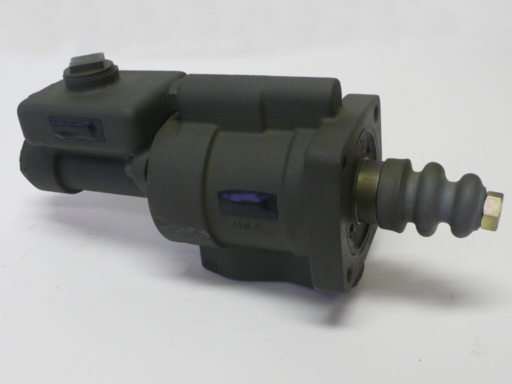 309893 SPS MASTER CYLINDER Johnston Sweepers Parts Street Sweeper Parts Global Sweeper Parts